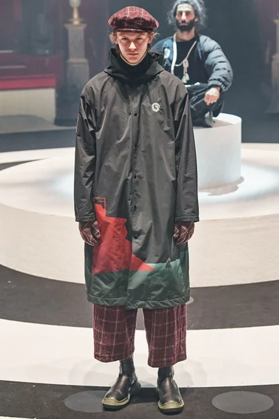 Look 39